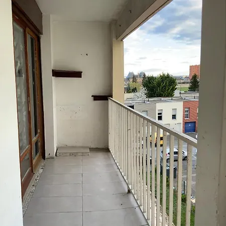 Privatunterkunft 2 Chambres Spacieuses, 8 Minutes Du Centre-Ville Reims En Tram *